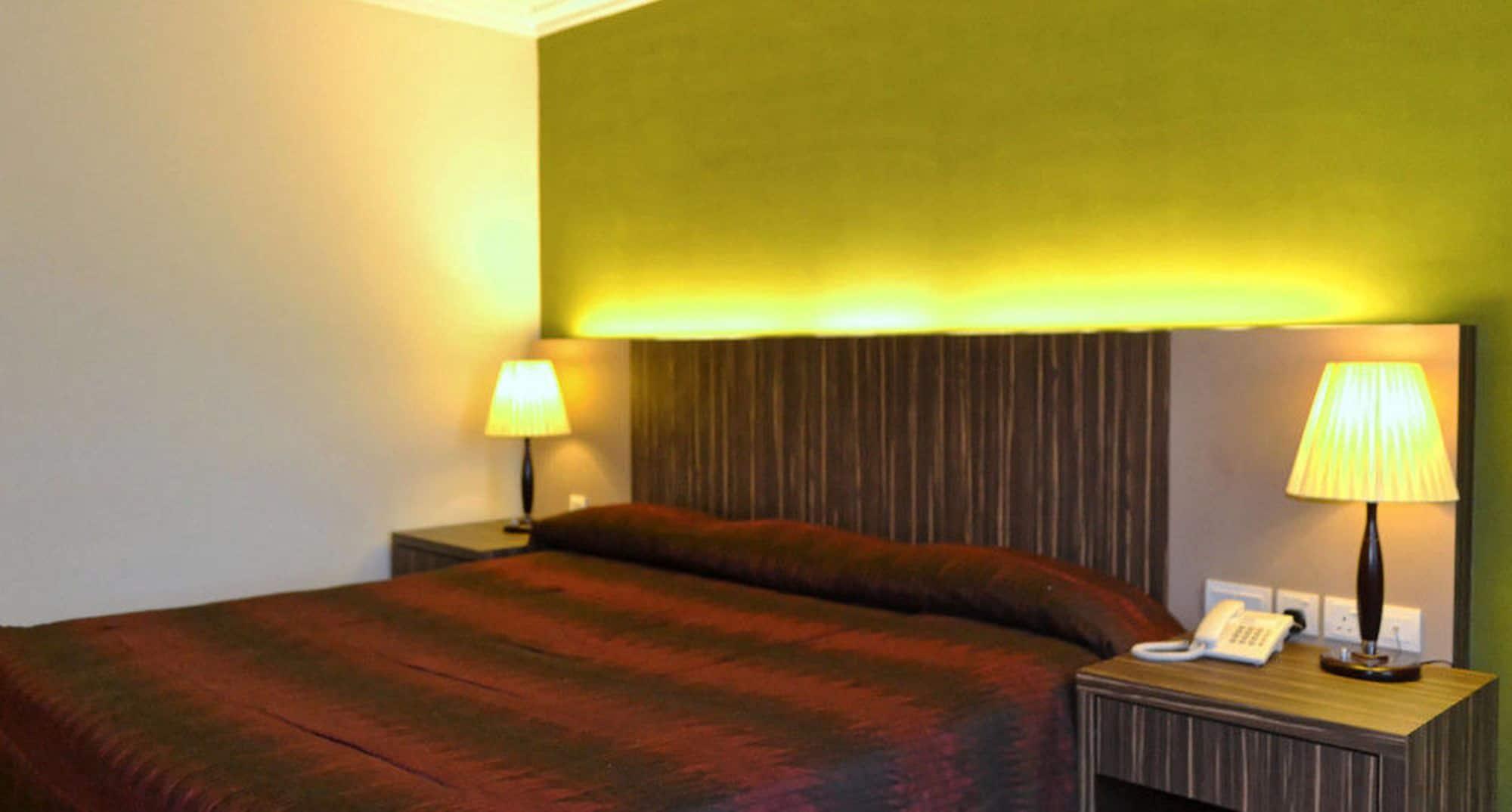 De Rhu Beach Resort Kuantan Dış mekan fotoğraf